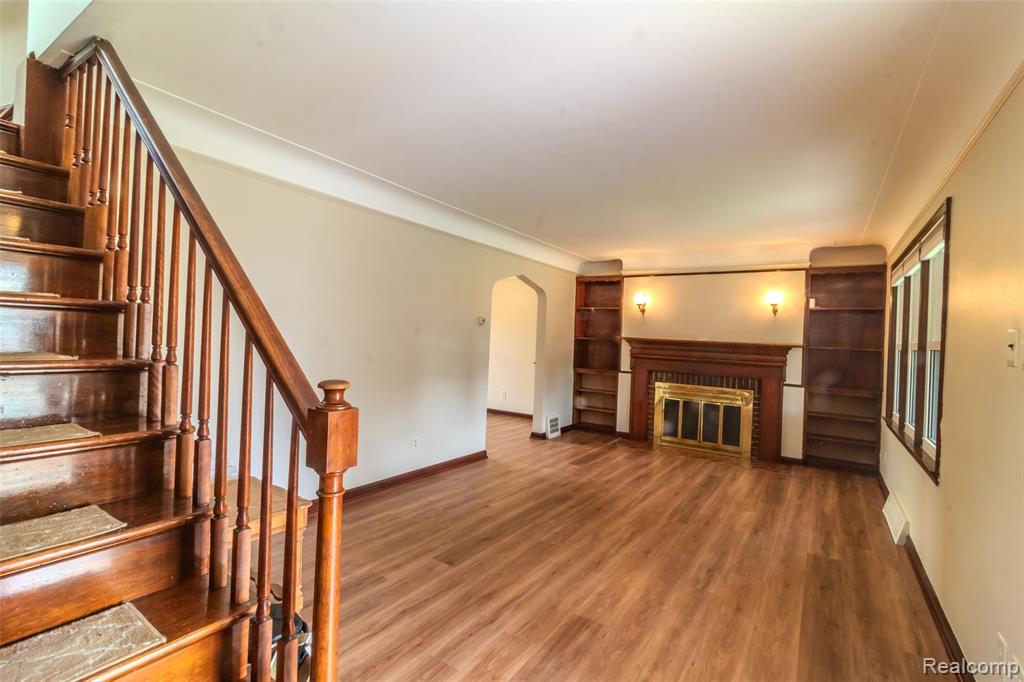 6630 Hartwell Street, Dearborn, MI 48126 — Photo 6