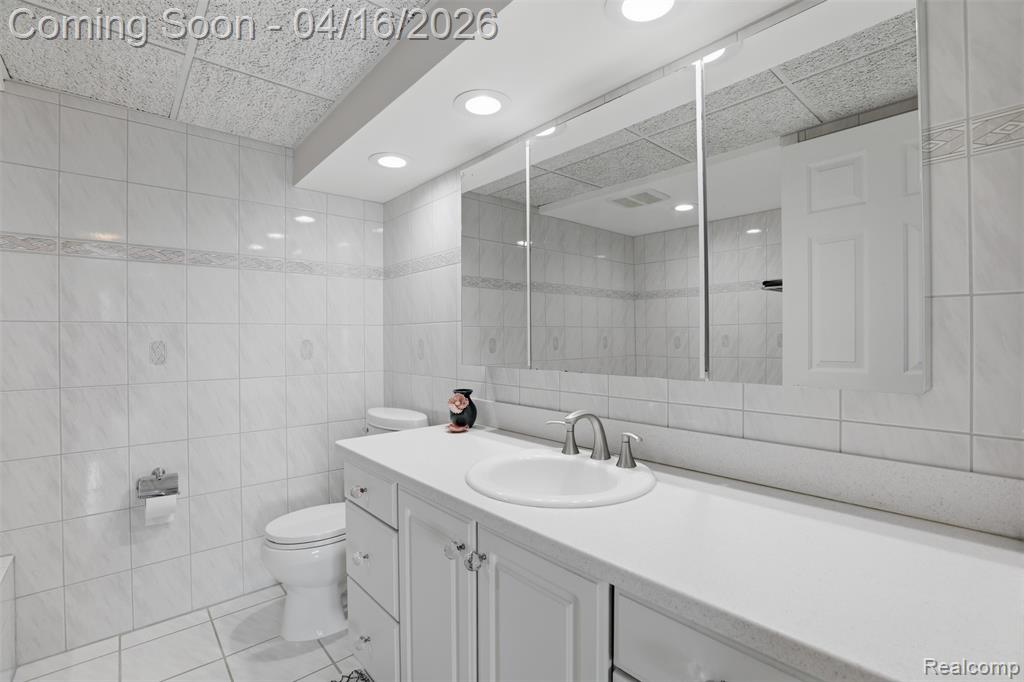 3301 Biddle Avenue, 4C, Wyandotte, MI 48192 — Photo 25