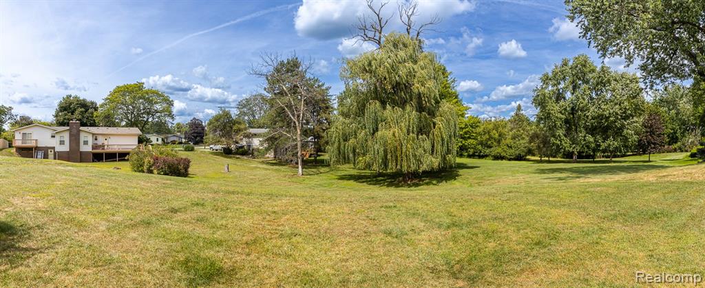 8726 Sandy Crest Drive, White Lake, MI — Photo 42