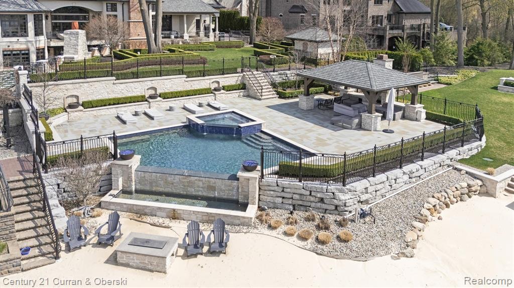 18939 Bella Vista Court, Northville, MI 48168 — Photo 71