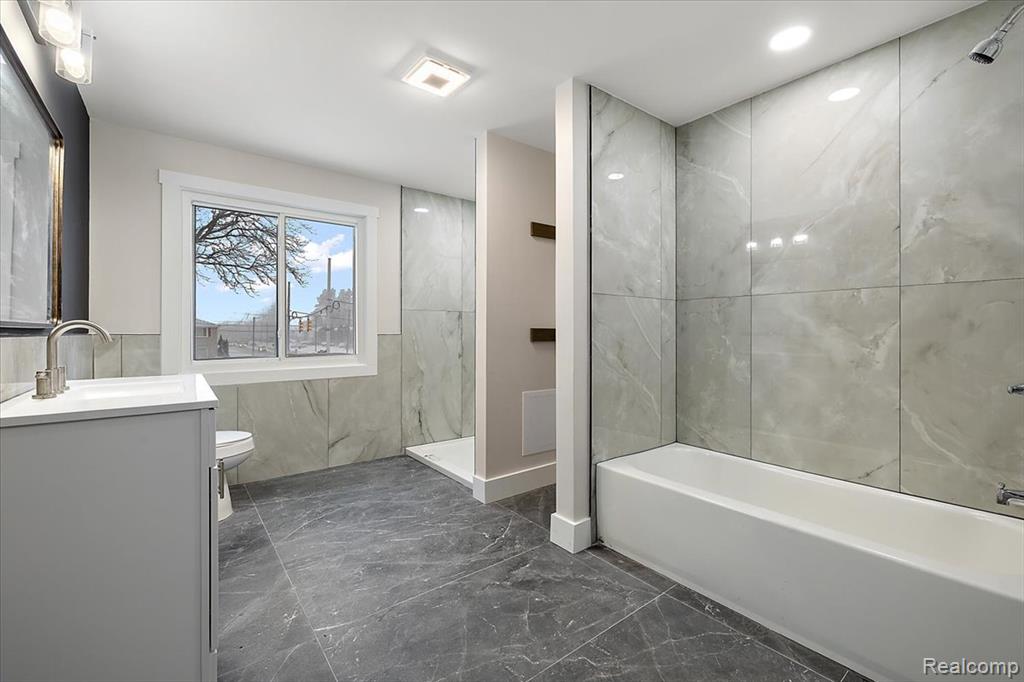 13534 Vassar Avenue, Detroit, MI 48235 — Photo 31