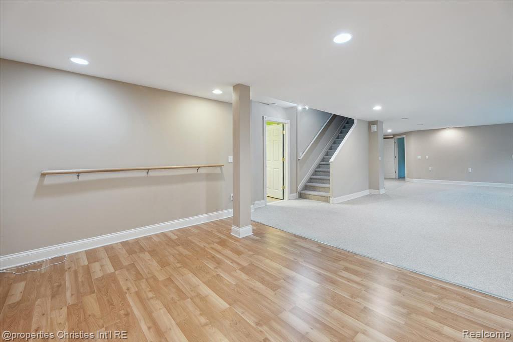 45055 WALNUT RIDGE, Northville, MI 48168 — Photo 51