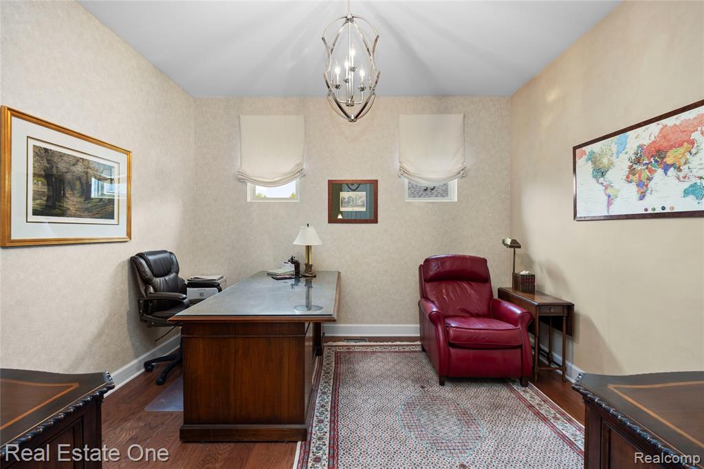 49031 Honey Tree Court Court, Northville, MI 48168 — Photo 22