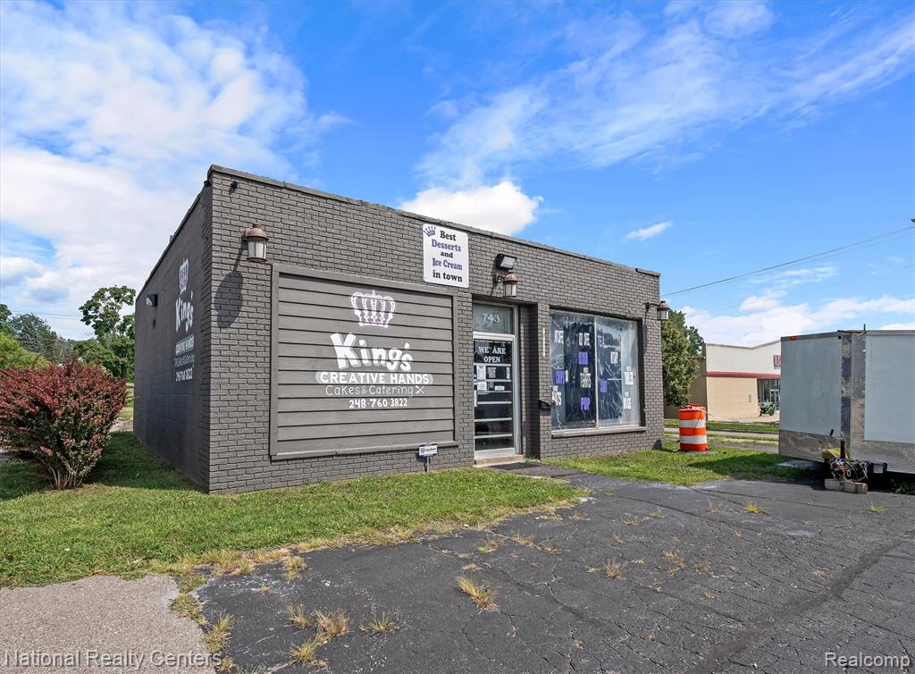 743 Auburn Avenue, Pontiac, MI 48342 — Photo 4