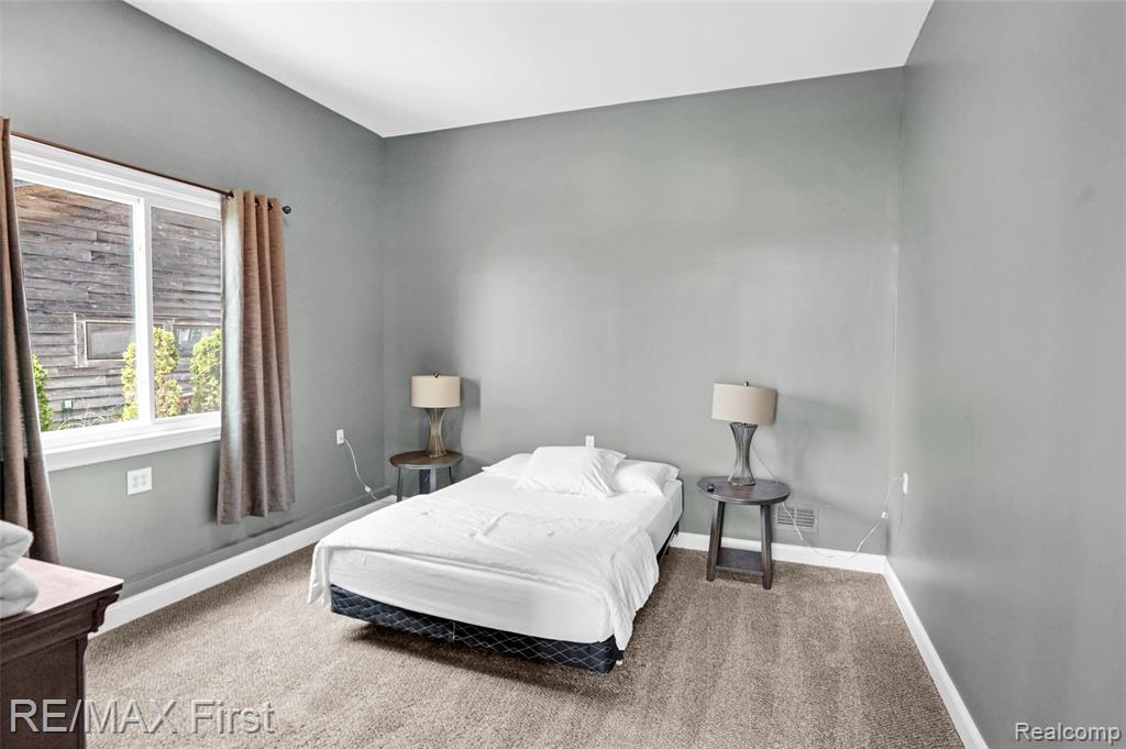7953 Bouvier Bay, MI — Photo 30