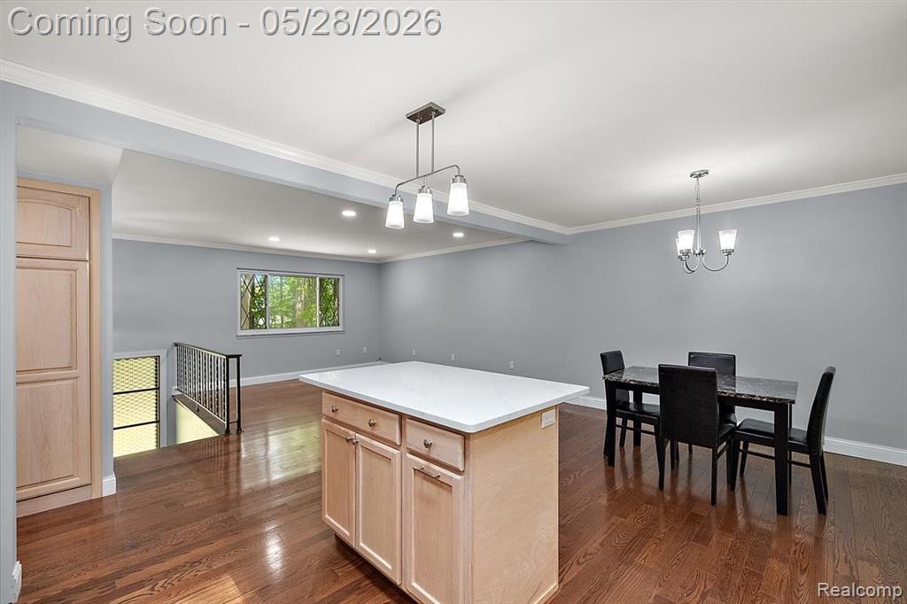 25136 Westmoreland Drive, Farmington, MI 48336 — Photo 10