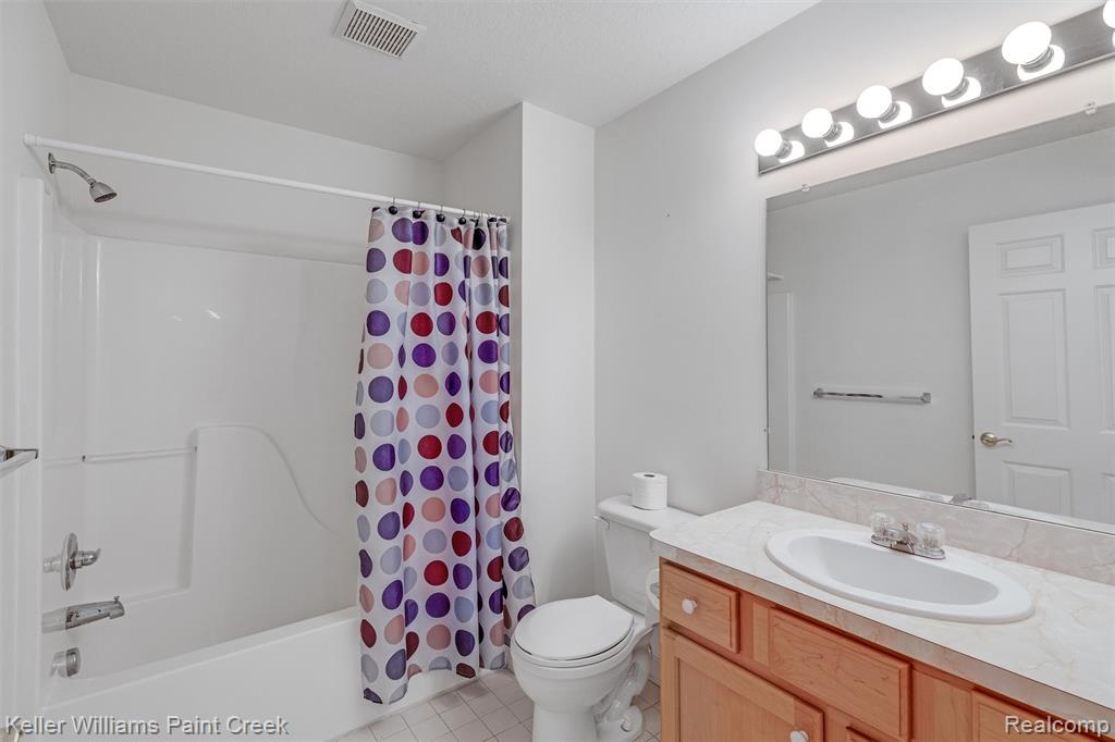 109 Burwyck Park Drive, Saline, MI 48176 — Photo 30