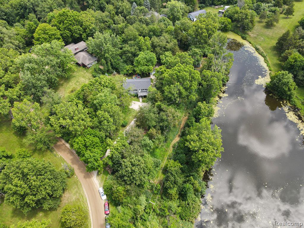 4445 Angels Pass, Pinckney, MI 48169 — Photo 29