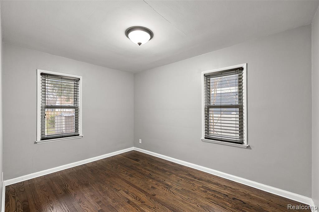 922 McLean Avenue, Royal Oak, MI 48067 — Photo 18