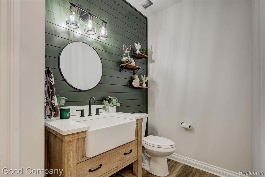 55575 HOGAN Drive, Macomb, MI 48042 — Photo 9