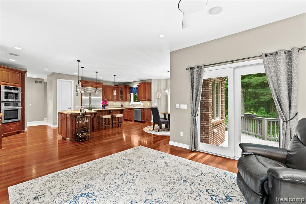 9030 Hidden Court W, South Lyon, MI 48178 — Photo 22