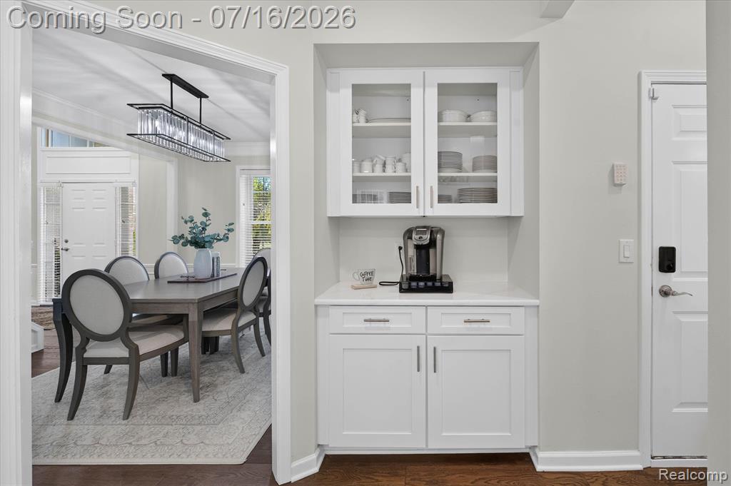 48560 Manhattan Circle, Canton, MI 48188 — Photo 18