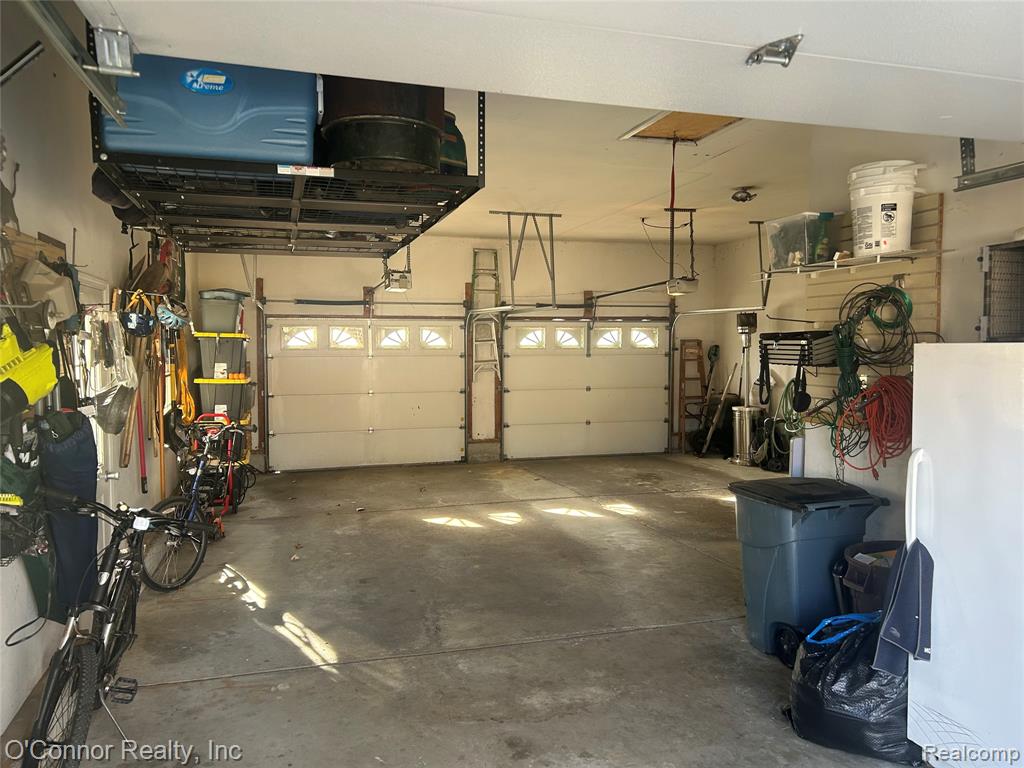 720 Arlington Circle, Marysville, MI 48040 — Photo 47