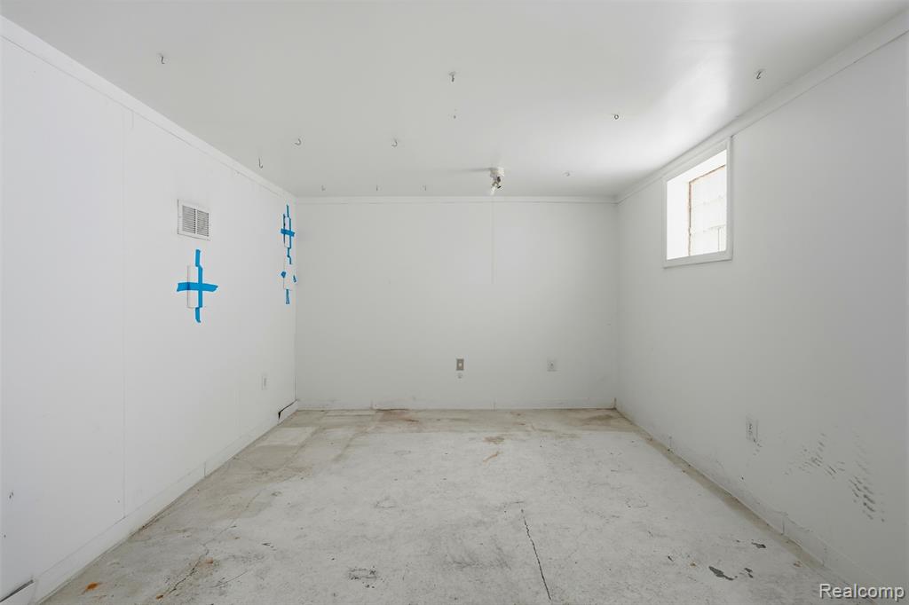 1239 Maryland Street, Grosse Pointe, MI 48230 — Photo 22
