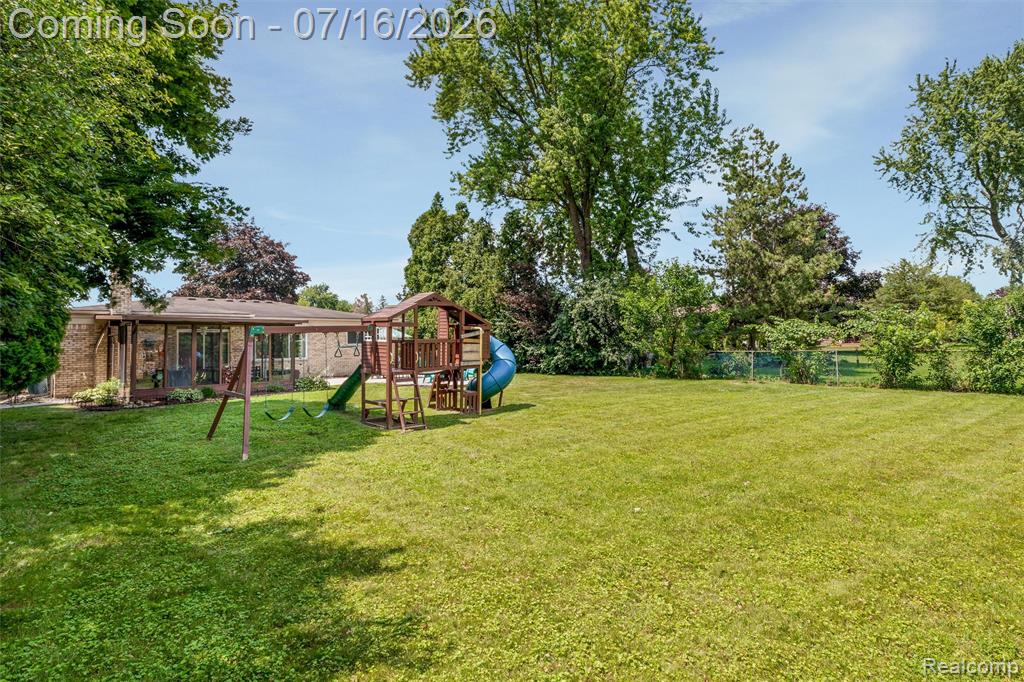 7226 Camelia Court, Canton, MI 48187 — Photo 38