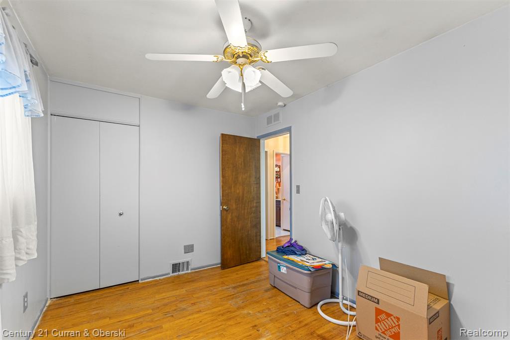 6159 Nightingale Street, Dearborn Heights, MI 48127 — Photo 18