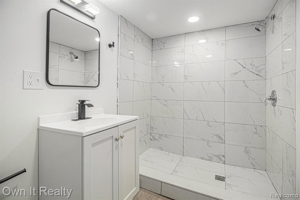 7248 Vaughan Street, Detroit, MI 48228 — Photo 26