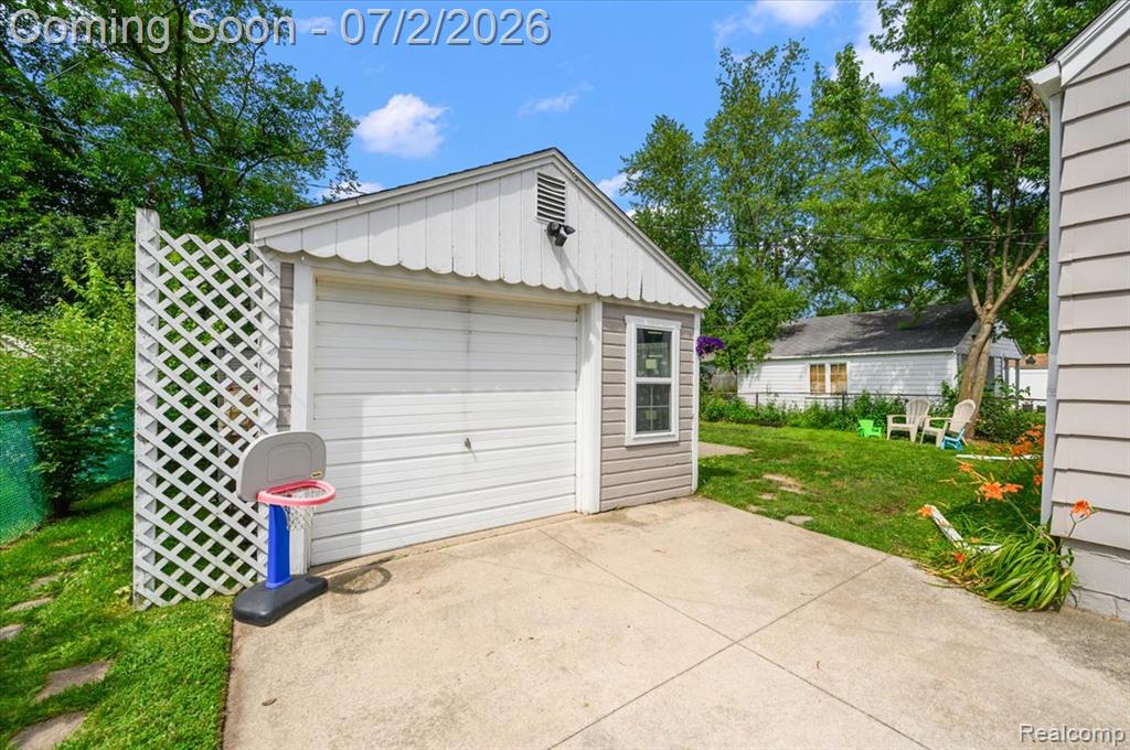 1706 Princeton Road, Berkley, MI 48072 — Photo 45