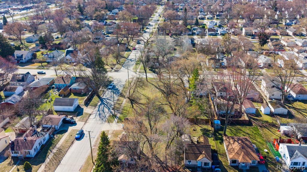 24300 McDonald Street, Dearborn Heights, MI 48125 — Photo 8