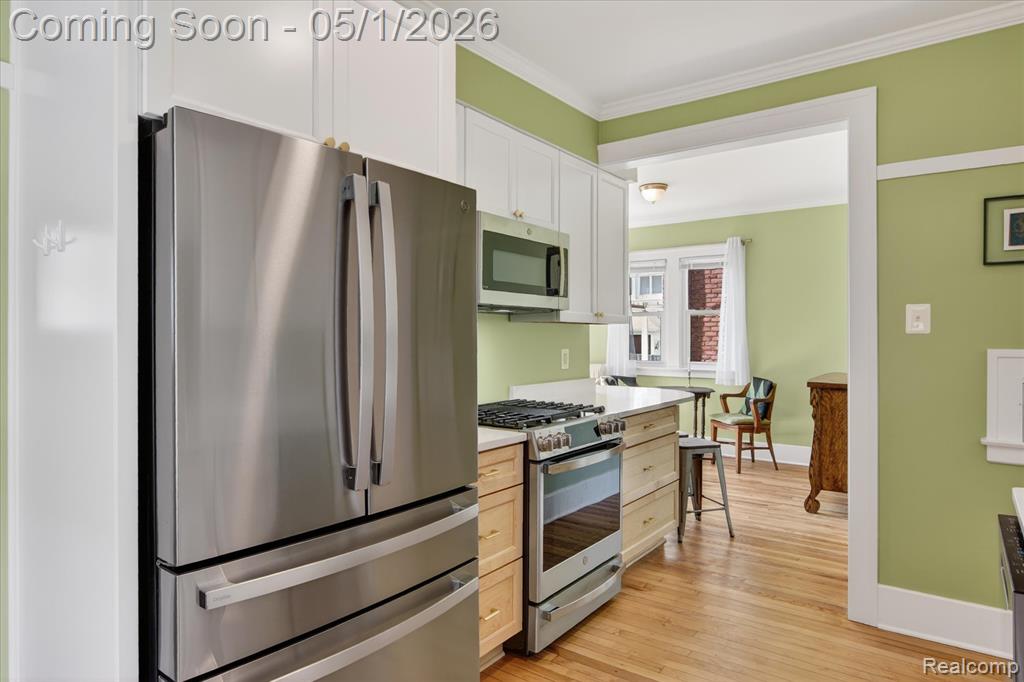 925 Nottingham, Grosse Pointe Park, MI 48230 — Photo 2