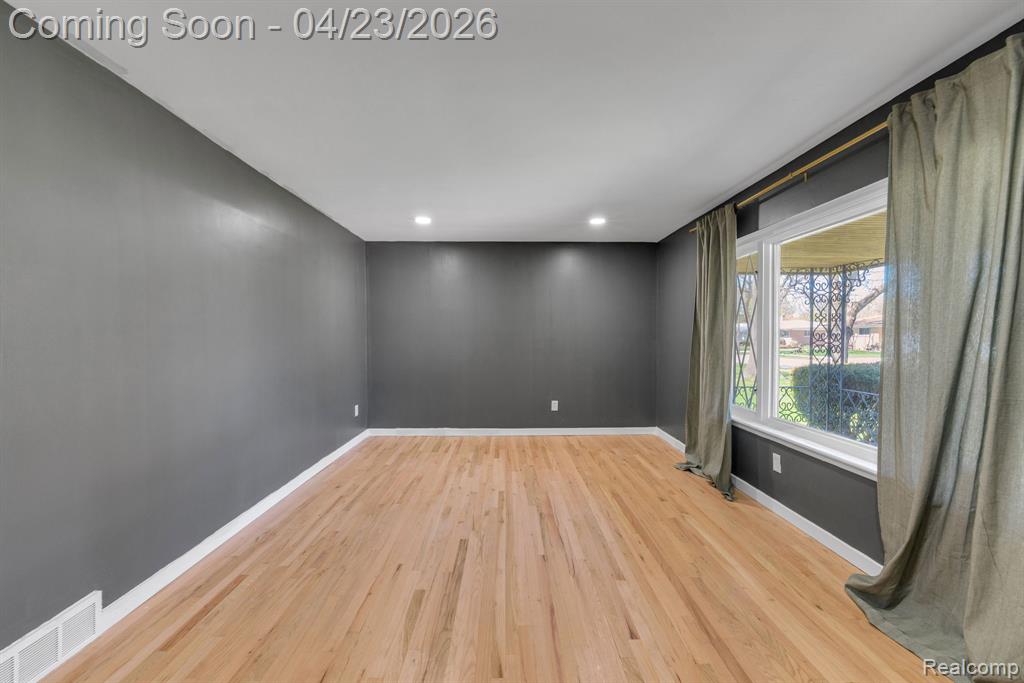 26211 Ross Street, Inkster, MI 48141 — Photo 6