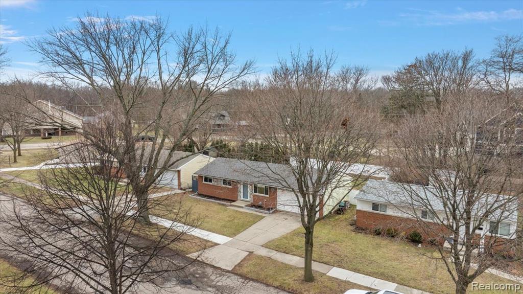 41859 Betley Drive, Sterling Heights, MI 48313 — Photo 39