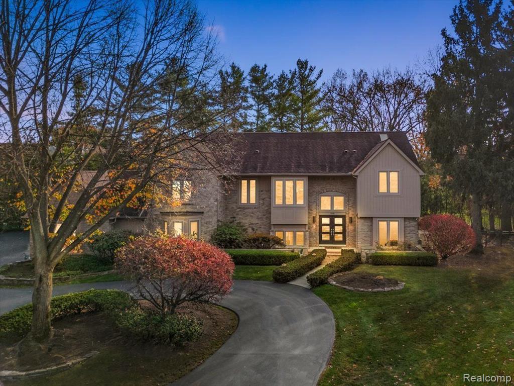 7179 Leyland Court, Bloomfield Hills, MI 48301 — Photo 39