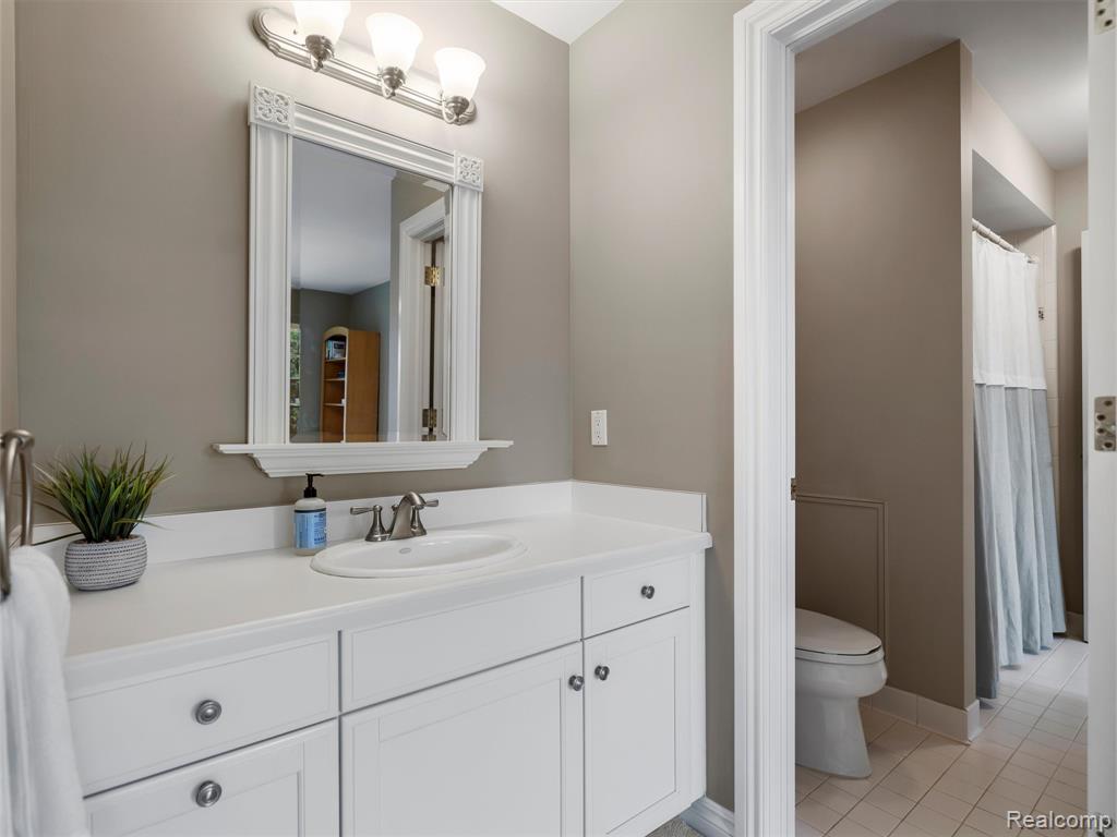 4732 Goodison Place Drive, Rochester, MI 48306 — Photo 25