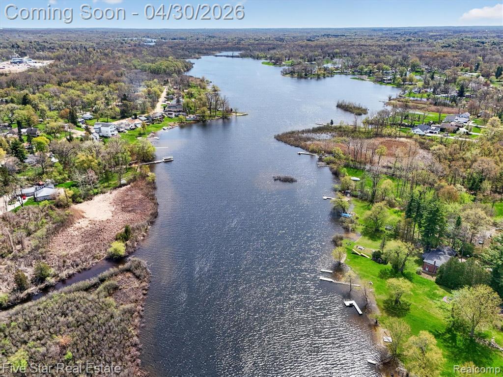 630 Sunset, White Lake, MI 48383 — Photo 67