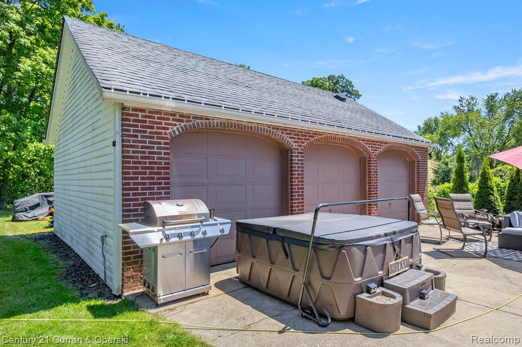 15814 FRY Street, Plymouth, MI 48170 — Photo 18