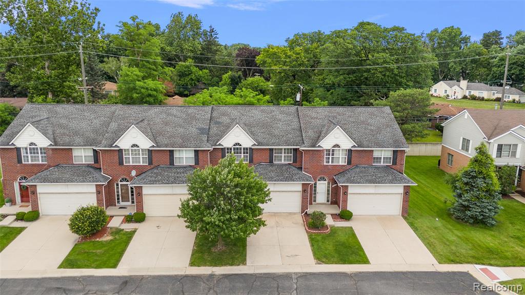 19208 W 11 Mile Road, Lathrup Village, MI 48076 — Photo 6