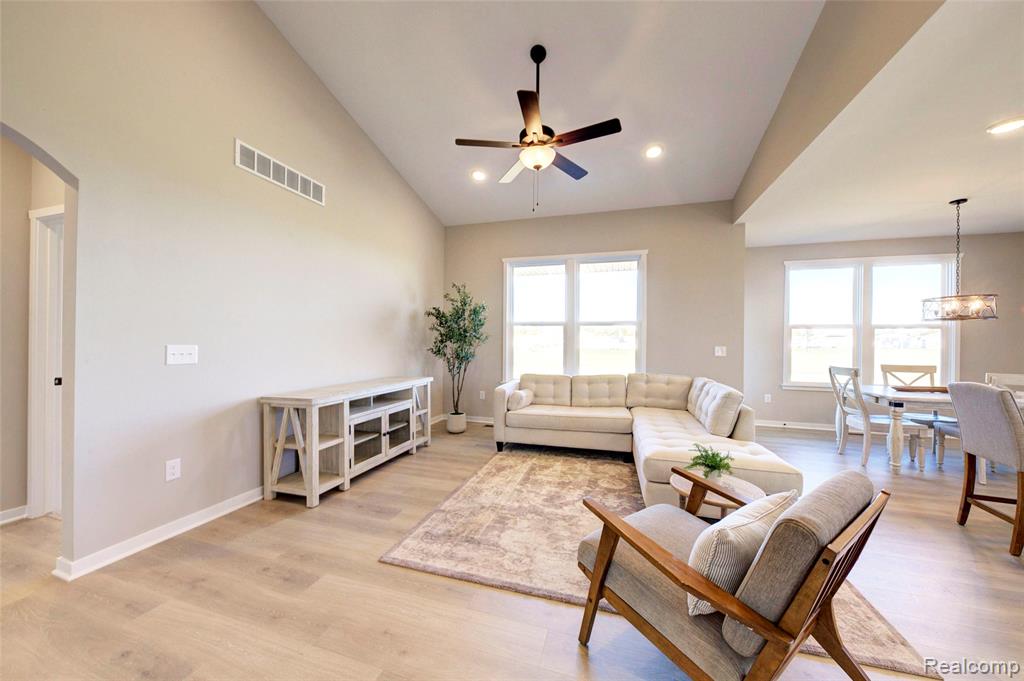 688 Round Rock Drive, Howell, MI 48843 — Photo 20