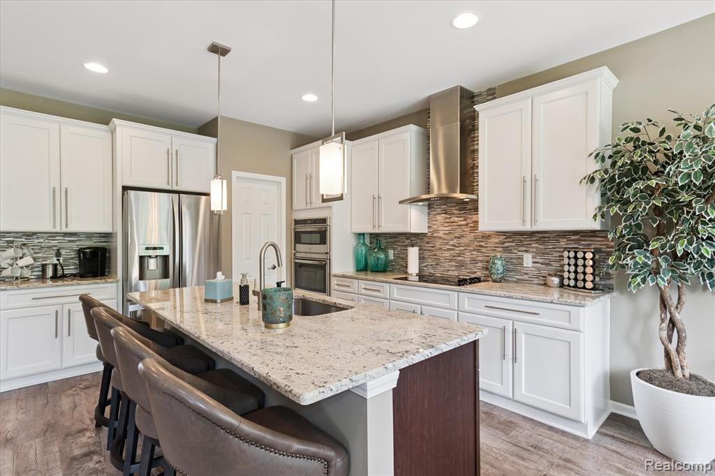 49276 Garden Lane, Canton, MI 48188 — Photo 13