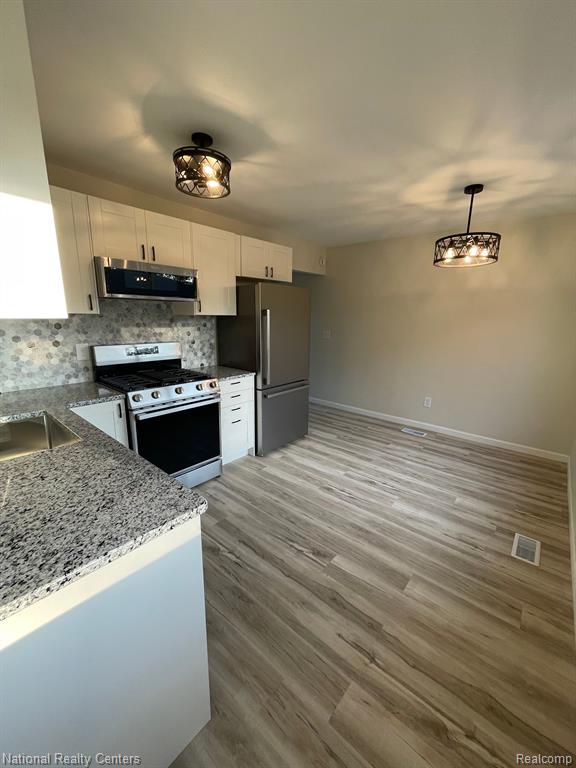 6108 TUTTLE HILL Road, Ypsilanti, MI 48197 — Photo 10