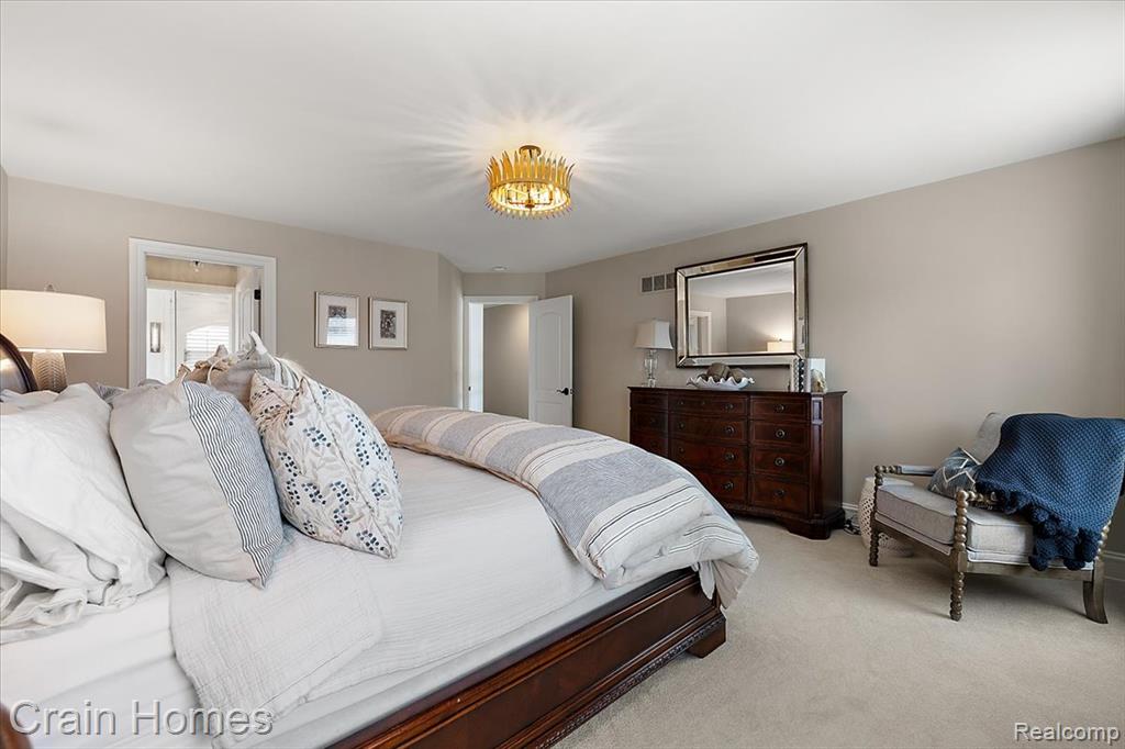 49729 SANDRA Drive, Shelby Twp, MI 48315 — Photo 37
