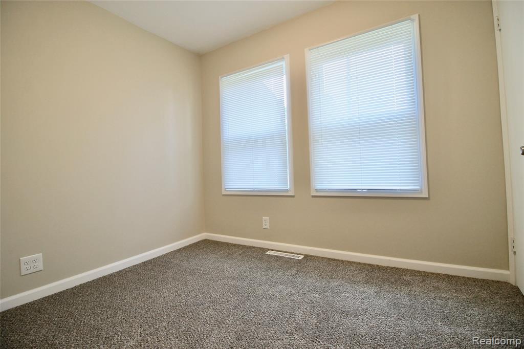9116 Maplewood Drive, Clio, MI 48420 — Photo 9