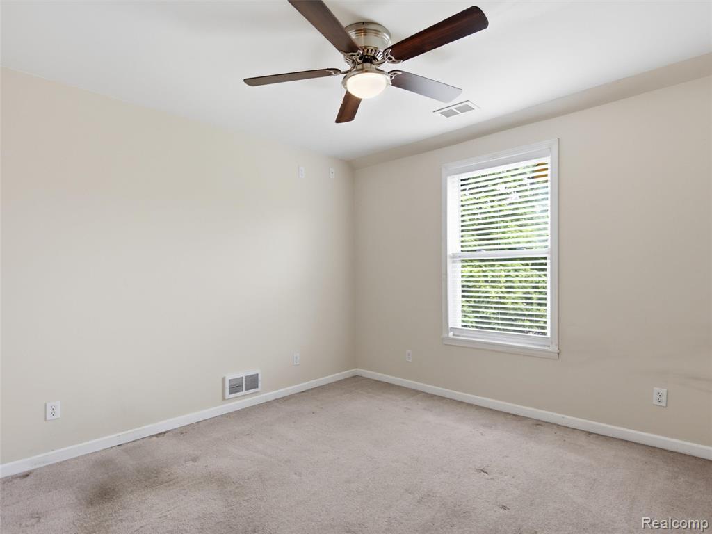 4615 Homesite Drive, Lake Orion, MI — Photo 44