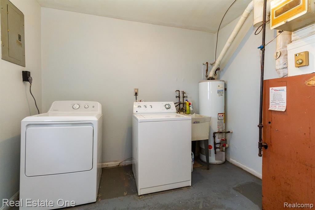 9065 WILLIAM Street, Taylor, MI 48180 — Photo 17