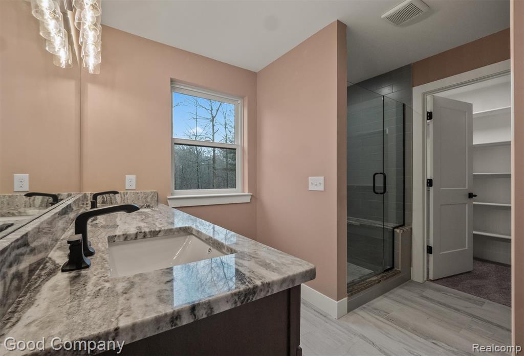 640 Sunnybeach Drive, White Lake, MI — Photo 20