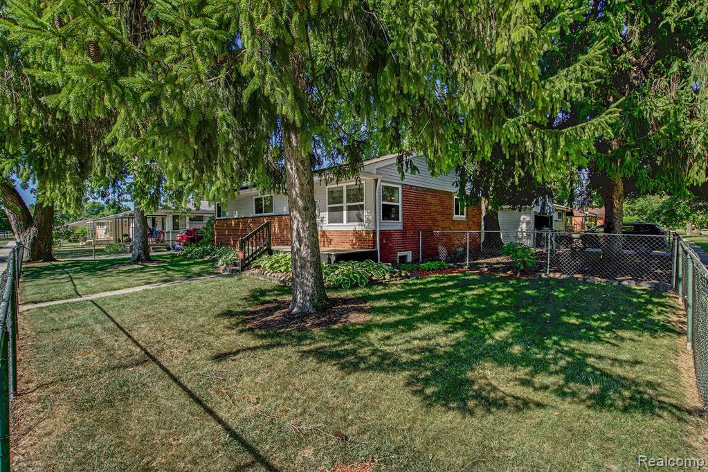 1210 Desoto Avenue, Ypsilanti, MI 48198 — Photo 4