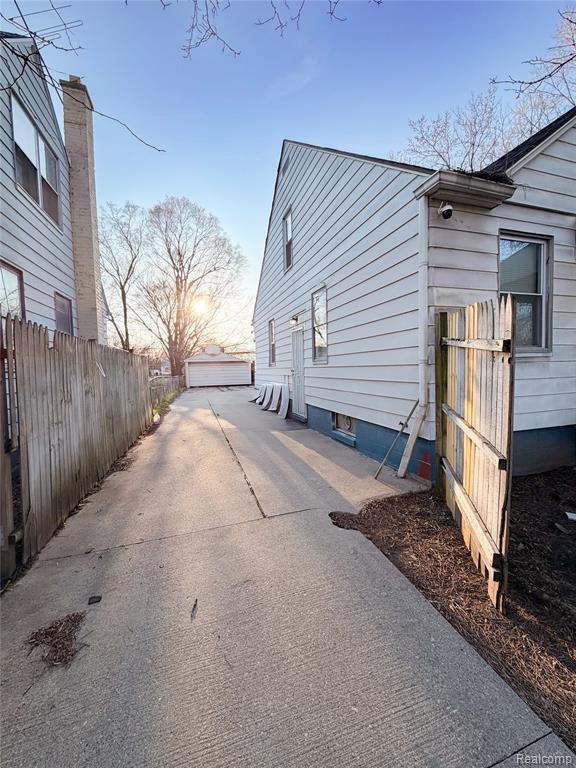 20091 Barlow Street, Detroit, MI 48205 — Photo 13