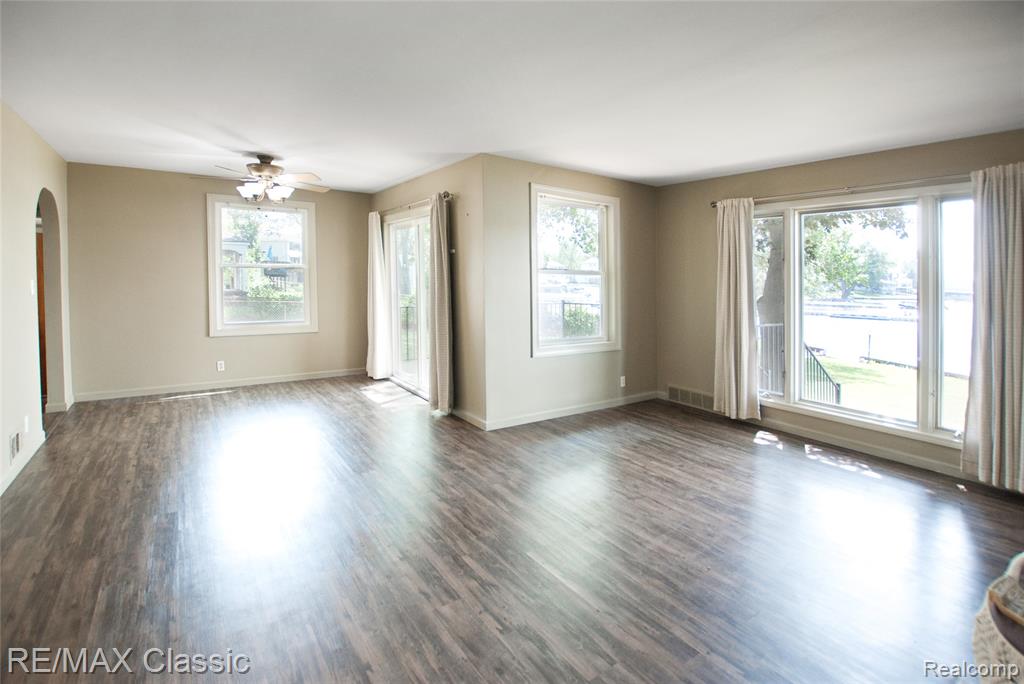 1861 Ladd Road, Wolverine Lake, MI 48390 — Photo 12