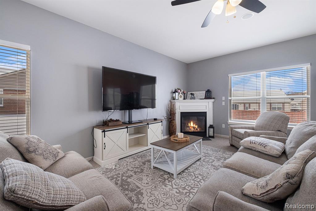 4075 MEADOW WALK Boulevard, Grand Blanc, MI 48439 — Photo 3