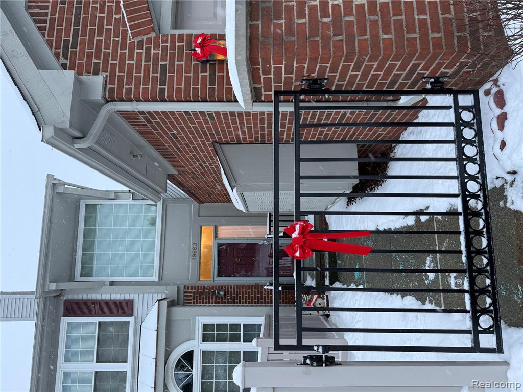49663 Draper Circle, 69, Plymouth, MI 48170 — Photo 2