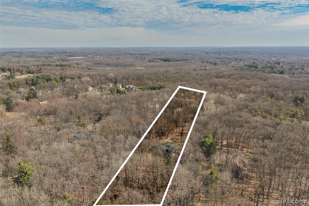 7841 Teahen Road, Brighton, MI 48116 — Photo 61