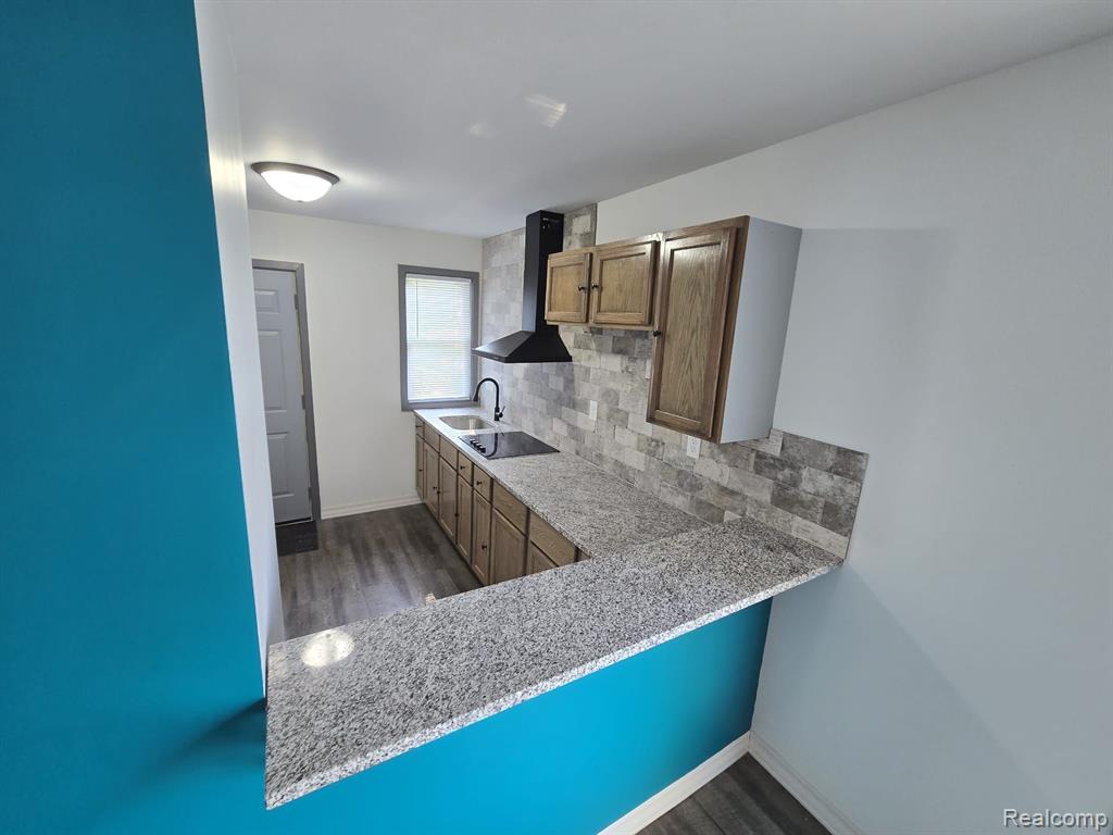 592 S HARRINGTON Street, Detroit, MI 48209 — Photo 5