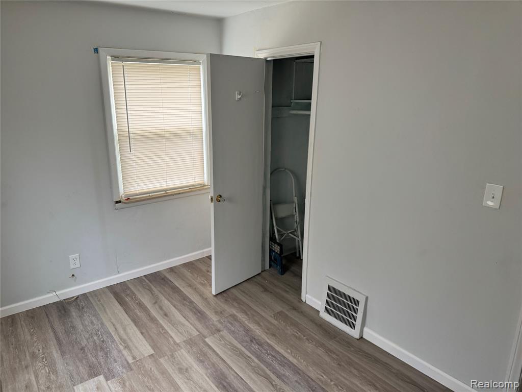9425 Marlowe, Detroit, MI 48228 — Photo 22