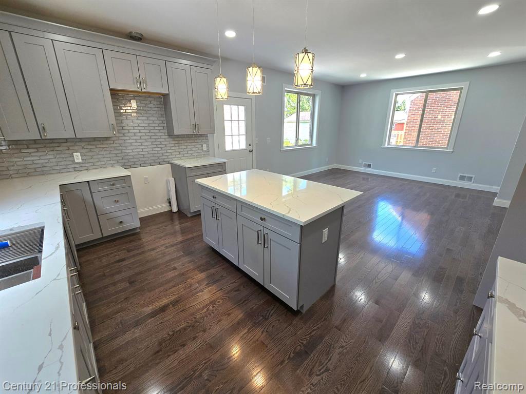 4974 Schlaff Street, Dearborn, MI 48126 — Photo 15