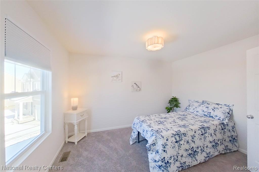 333 Saddleback Court, White Lake, MI — Photo 20