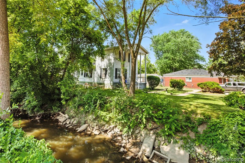 5452 Monroe Street, Dearborn Heights, MI 48125 — Photo 31